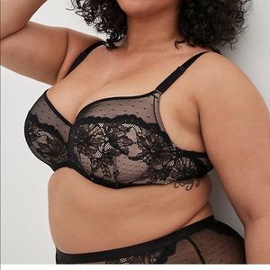 Torrid lace bra